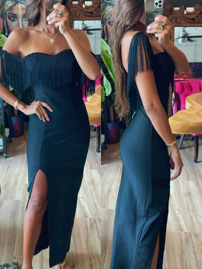 Vestido bandage negro con flecos