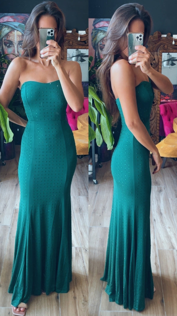 Vestido strapless con piedritas