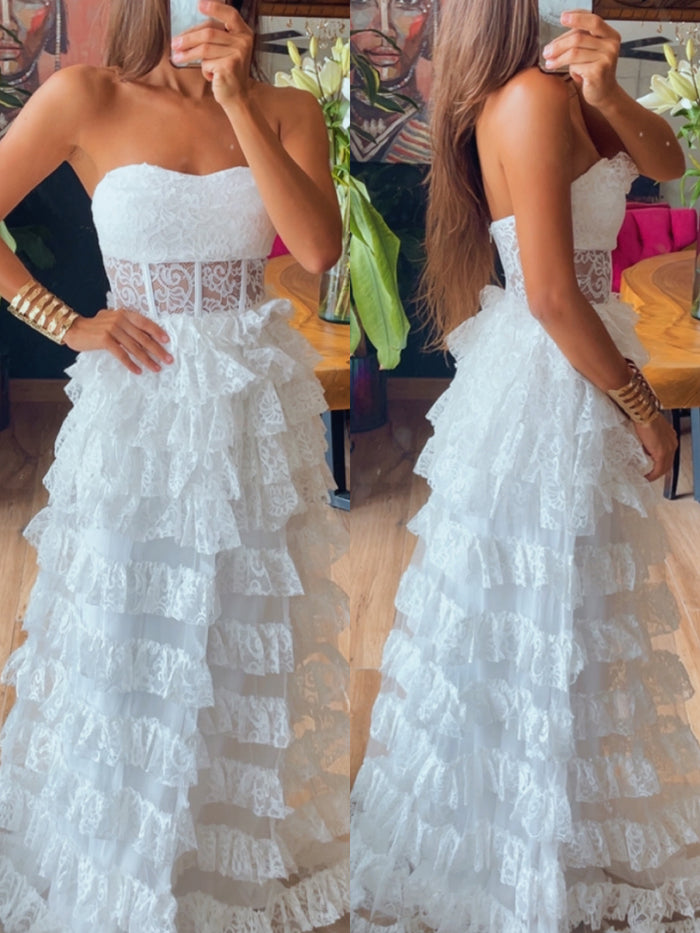 Vestido blanco olanes encaje