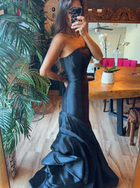 Vestido sirena con flor