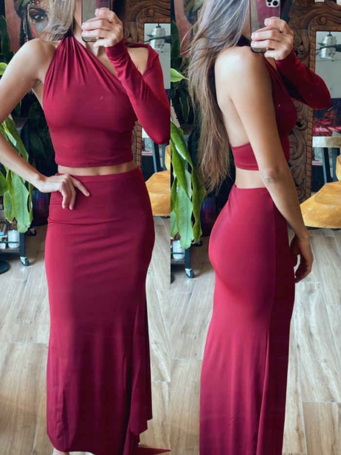 Set top y falda vino