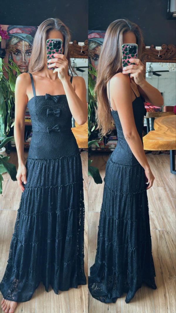 Vestido encaje negro suelto