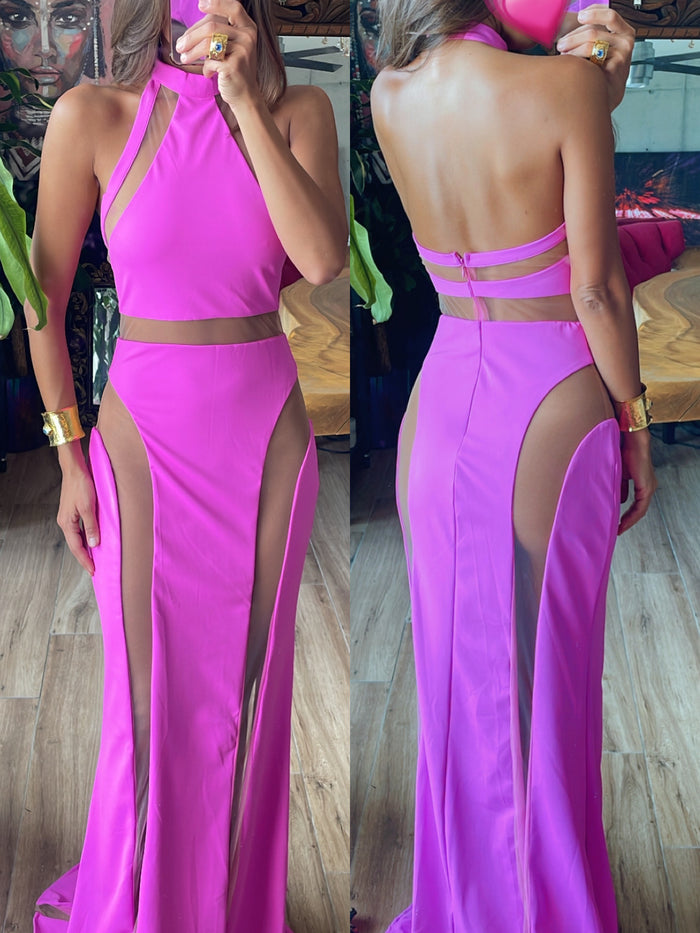 Vestido halter con transparencia rosa