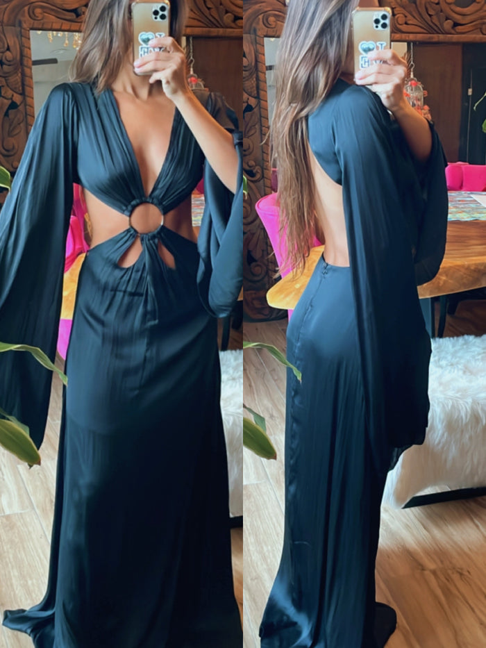 Vestido negro manga larga y aro
